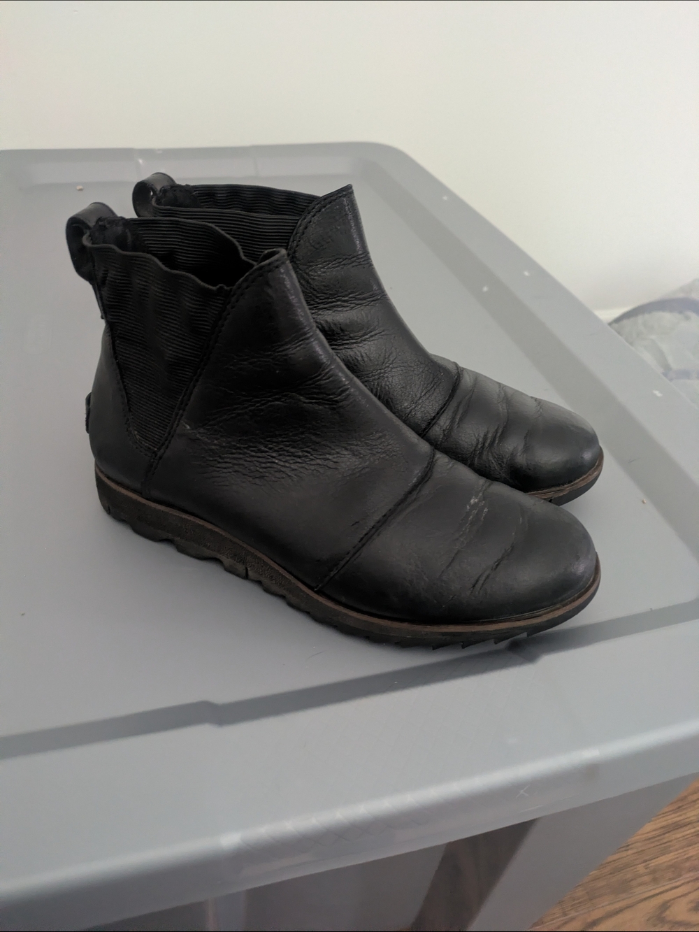 Sorel Harlow Black Leather Chelsea Ankle Boots